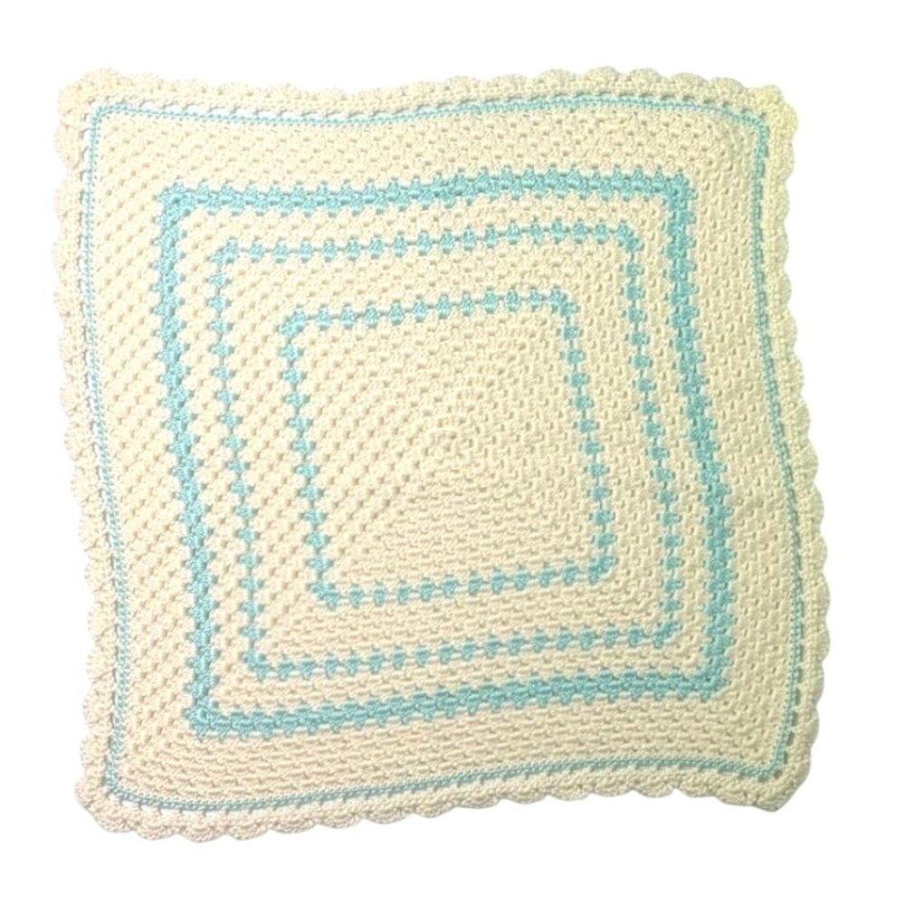 SOFT Handmade Vintage Crochet Baby Blanket Yellow and Green Scalloped Edge 26" - Picture 2 of 8